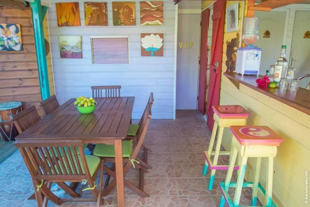 La Maison Creole, Les Gites Titanse, 3 Chambres. Capesterre Holiday home