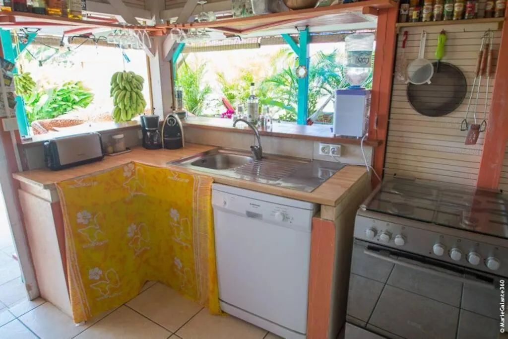 La Maison Creole, Les Gites Titanse, 3 Chambres. Capesterre Holiday home